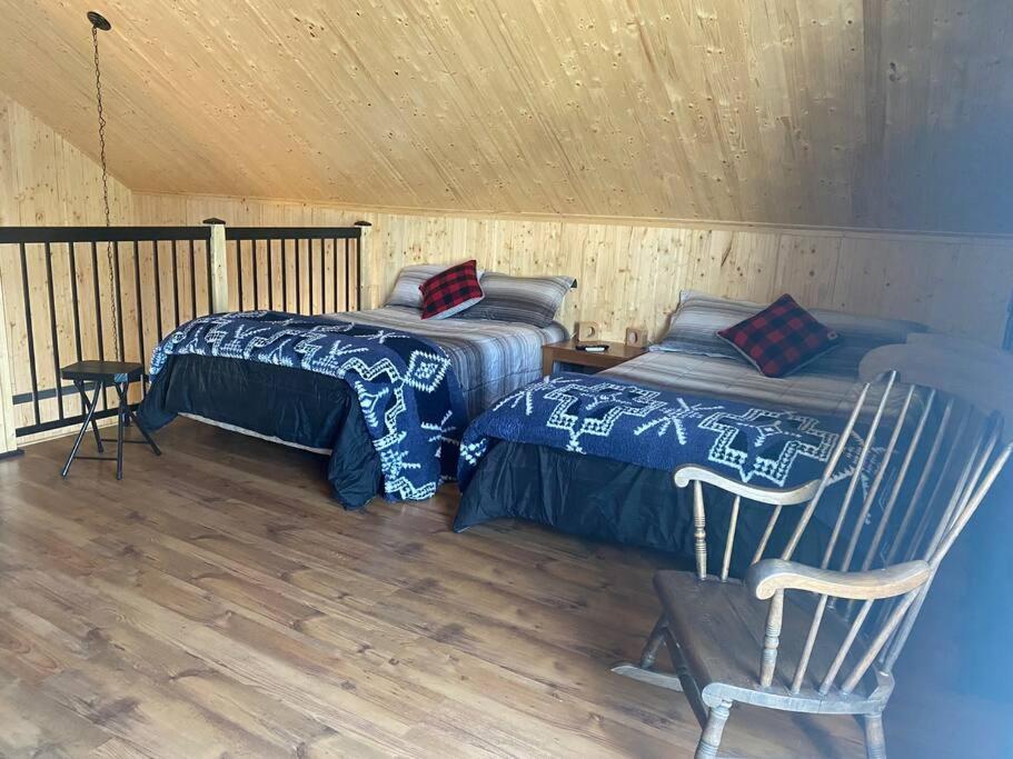 Le Jazz- Chalet Rustique/Chic Avec Spa Notre-Dame-Des-Bois Exterior foto